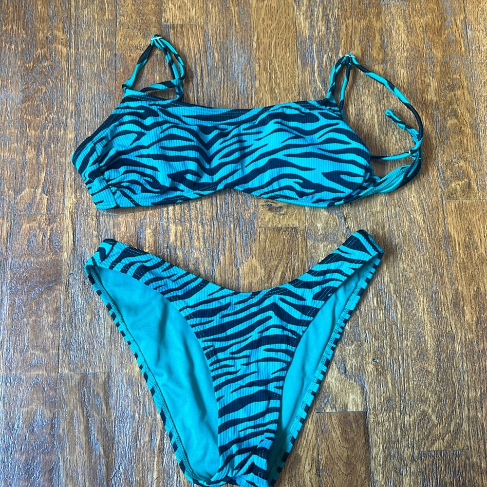 green zebra bikini set!